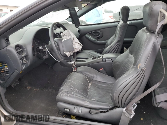 1999 Pontiac Firebird Formula with VIN 2G2FV22G7X2205961, listed as a Copart auction lot 75607124 with 199,676 mi miles and Clean title. Bid and sale history available at DreamBid. Image 7.