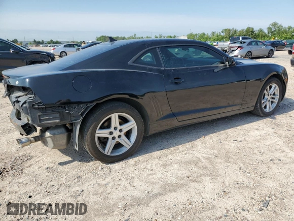 2014 Chevrolet Camaro LS z VIN 2G1FA1E31E9304055, wystawiony jako Copart lot #55321075 z przebiegiem 106 162 mil mil oraz Szkoda całkowita • Salvage title. Historia ofert i sprzedaży dostępna na DreamBid. Obrazek 3.