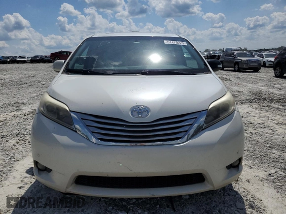 2015 Toyota Sienna XLE with VIN 5TDYK3DC0FS543020, listed as a Copart auction lot 61479225 with 221,814 mi miles and Salvage title. Bid and sale history available at DreamBid. Image 5.