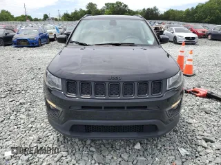 2021 Jeep Compass Latitude with VIN 3C4NJCBB2MT539201, listed as a Copart auction lot 58325985 with 94,170 mi miles and Salvage title. Bid and sale history available at DreamBid. Image 5.