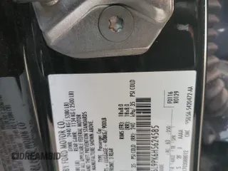 2017 Lincoln Continental Premiere с VIN 1LN6L9PK6H5624585, выставлен на аукционе Copart как лот 54714185 с пробегом 144 487 миль миль и Списание • Salvage title. История ставок и продаж доступна на DreamBid. Изображение 12.