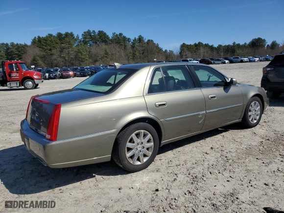 2011 Cadillac DTS Premium Collection with VIN 1G6KH5E62BU119176, listed as a Copart auction lot 49200385 with NaN miles and Clean Title. Bid and sale history available at carsss.com. Image 3.