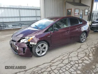 2013 Toyota Prius One z VIN JTDKN3DU8D5586013, wystawiony jako Copart lot #53076285 z przebiegiem 203 087 mil mil oraz Czysty tytuł • Clean title. Historia ofert i sprzedaży dostępna na DreamBid. Obrazek 1.