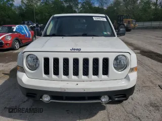 2016 Jeep Patriot High Altitude with VIN 1C4NJRFB0GD552651, listed as a Copart auction lot 55886435 with 105,735 mi miles and Clean Title. Bid and sale history available at DreamBid. Image 5.