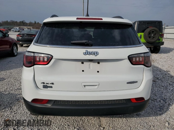 2022 Jeep Compass Latitude с VIN 3C4NJDBB4NT121925, выставлен на аукционе Copart как лот 48743545 с пробегом 46 995 миль миль и Списание • Salvage title. История ставок и продаж доступна на DreamBid. Изображение 6.