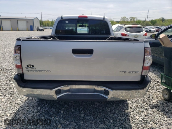 2010 Toyota Tacoma z VIN 5TEUU4EN5AZ728884, wystawiony jako Copart lot #56684525 z przebiegiem 142 230 mil mil oraz Czysty tytuł • Clean title. Historia ofert i sprzedaży dostępna na DreamBid. Obrazek 6.