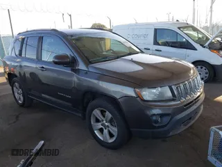 2016 Jeep Compass Latitude with VIN 1C4NJDEB2GD685383, listed as a IAAI auction lot 41968450 with 273,938 mi miles. Bid and sale history available at carsss.com. Image 1.