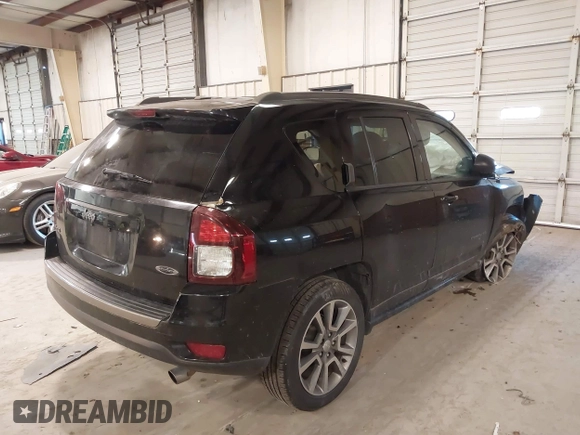 2016 Jeep Compass Sport z VIN 1C4NJDBB6GD657977, wystawiony jako IAAI lot #41327931 z przebiegiem 203 315 mil mil oraz . Historia ofert i sprzedaży dostępna na DreamBid. Obrazek 4.