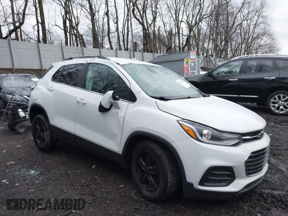 2020 Chevrolet Trax LT with VIN 3GNCJPSB6LL185803, listed as a IAAI auction lot 41915320 with 88,214 mi miles. Bid and sale history available at carsss.com. Image 1.