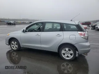 2006 Toyota Matrix STD z VIN 2T1LR32E06C563125, wystawiony jako Copart lot #55683475 z przebiegiem 174 891 mil mil oraz Tytuł czysty. Historia ofert i sprzedaży dostępna na DreamBid. Obrazek 2.