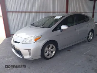 2013 Toyota Prius One z VIN JTDKN3DU0D5650285, wystawiony jako IAAI lot #41875987 z przebiegiem 281 084 mil mil oraz . Historia ofert i sprzedaży dostępna na DreamBid. Obrazek 2.