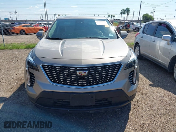 2023 Cadillac XT4 FWD Luxury with VIN 1GYAZAR4XPF116698, listed as a IAAI auction lot 40594015 with 18,368 mi miles. Bid and sale history available at carsss.com. Image 6.
