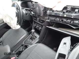 2022 Volkswagen Taos SE с VIN 3VVSX7B21NM021957, выставлен на аукционе IAAI как лот 41630024 с пробегом 44 113 миль миль и . История ставок и продаж доступна на DreamBid. Изображение 5.
