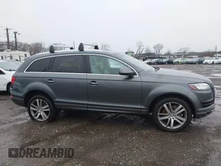 2015 Audi Q7 3.0T Premium Plus with VIN WA1LGAFE7FD013891, listed as a IAAI auction lot 41819325 with 999,999 mi miles. Bid and sale history available at carsss.com. Image 12.