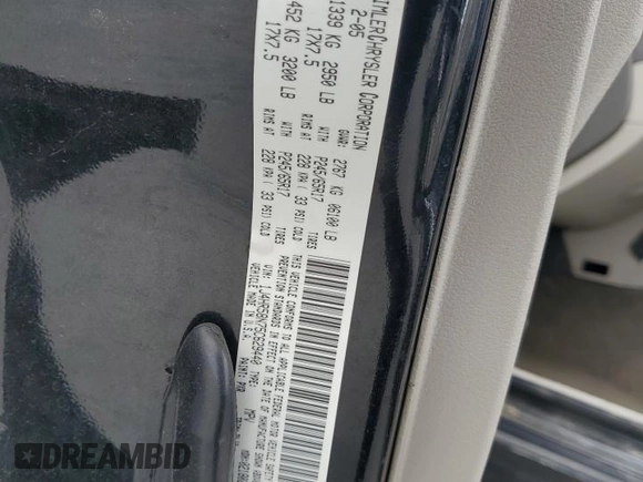2005 Jeep Grand Cherokee Limited with VIN 1J4HR58N75C629440, listed as a Copart auction lot 58539715 with 146,144 mi miles and Salvage title. Bid and sale history available at DreamBid. Image 13.