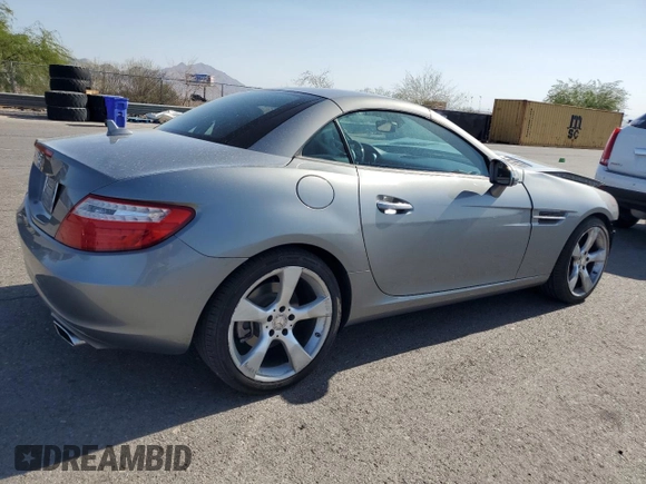2012 Mercedes-Benz SLK-Class SLK 350 with VIN WDDPK5HA1CF017917, listed as a Copart auction lot 71798664 with 65,676 mi miles and Salvage Title. Bid and sale history available at carsss.com. Image 3.