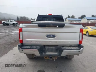 2018 Ford Super Duty F-250 SRW XL with VIN 1FT7W2BT1JEC54725, listed as a IAAI auction lot 41686825 with 50,756 mi miles. Bid and sale history available at carsss.com. Image 17.