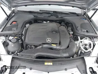 2020 Mercedes-Benz E 350 z VIN W1KZF8DB7LA818006, wystawiony jako IAAI lot #41521192 z przebiegiem 54 558 mil mil oraz . Historia ofert i sprzedaży dostępna na DreamBid. Obrazek 10.