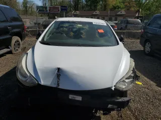 2015 Hyundai Elantra SE with VIN 5NPDH4AE7FH555616, listed as a Copart auction lot 53626195 with 162,927 mi miles and Salvage Title. Bid and sale history available at DreamBid. Image 5.