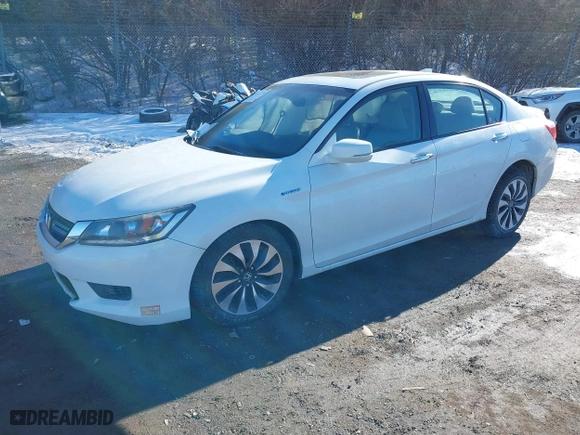 2014 Honda Accord Hybrid EX-L with VIN 1HGCR6F5XEA004620, listed as a IAAI auction lot 41417276 with 135,962 mi miles. Bid and sale history available at carsss.com. Image 18.