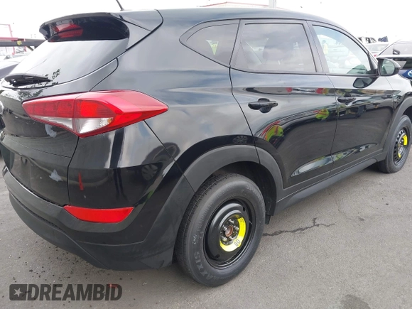 2017 Hyundai Tucson SE z VIN KM8J23A49HU528900, wystawiony jako IAAI lot #42368510 z przebiegiem 58 314 mil mil oraz . Historia ofert i sprzedaży dostępna na DreamBid. Obrazek 4.