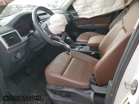 2023 Volkswagen Atlas SEL z VIN 1V2BR2CA0PC516333, wystawiony jako Copart lot #87041954 z przebiegiem 49 421 mil mil oraz Szkoda całkowita • Salvage title. Historia ofert i sprzedaży dostępna na DreamBid. Obrazek 7.