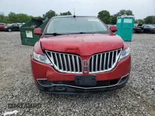 2011 Lincoln MKX z VIN 2LMDJ8JK1BBJ11607, wystawiony jako Copart lot #57126765 z przebiegiem 75 940 mil mil oraz Szkoda całkowita • Salvage title. Historia ofert i sprzedaży dostępna na DreamBid. Obrazek 5.