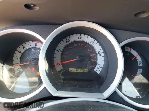 2015 Toyota Tacoma PreRunner with VIN 5TFTX4GN6FX041606, listed as a Copart auction lot 53887645 with 123,454 mi miles and Salvage title. Bid and sale history available at DreamBid. Image 9.