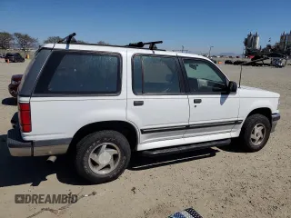 1994 Ford Explorer Eddie Bauer with VIN 1FMDU34X2RUD82466, listed as a Copart auction lot 52698855 with 263,709 mi miles and Salvage title. Bid and sale history available at DreamBid. Image 3.
