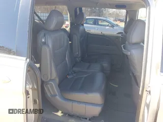 2005 Honda Odyssey EX-L with VIN 5FNRL38725B098992, listed as a IAAI auction lot 41639045 with 230,257 mi miles. Bid and sale history available at carsss.com. Image 8.