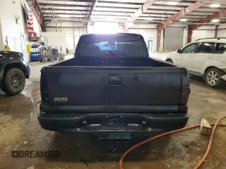2003 Chevrolet Silverado SS z VIN 2GCEK19N631405423, wystawiony jako Copart lot #56206355 z przebiegiem 171 455 mil mil oraz Tytuł czysty. Historia ofert i sprzedaży dostępna na DreamBid. Obrazek 6.