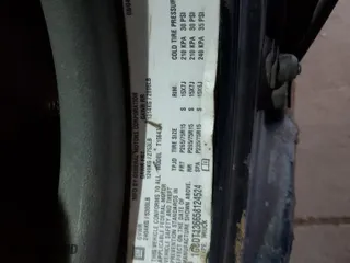 2005 Chevrolet Colorado 1SF LS Z71 with VIN 1GCDT136658124524, listed as a Copart auction lot 89008035 with 247,984 mi miles and Salvage Title. Bid and sale history available at carsss.com. Image 14.