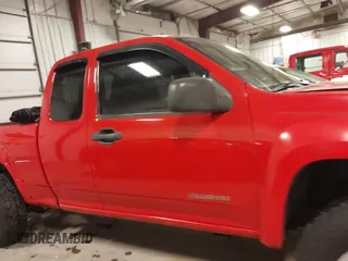 2004 Chevrolet Colorado LS Z71 with VIN 1GCDT196848217020, listed as a IAAI auction lot 41353113 with 179,195 mi miles. Bid and sale history available at carsss.com. Image 14.