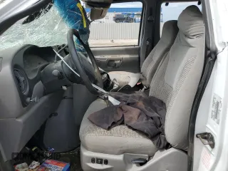 1998 Ford Econoline Wagon XL с VIN 1FBSS31L9WHB77092, выставлен на аукционе Copart как лот 69774614 с пробегом 216 131 миль миль и Списание • Salvage title. История ставок и продаж доступна на DreamBid. Изображение 7.