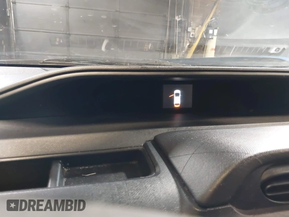 2013 Toyota Prius One with VIN JTDKDTB31D1038875, listed as a IAAI auction lot 41467424 with 275,000 mi miles and . Bid and sale history available at DreamBid. Image 7.