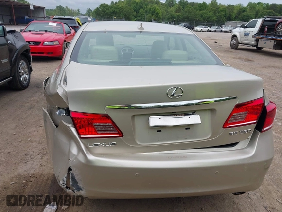 2010 Lexus ES 330 with VIN JTHBK1EG0A2396515, listed as a IAAI auction lot 42208946 with 181,471 mi miles and . Bid and sale history available at DreamBid. Image 16.