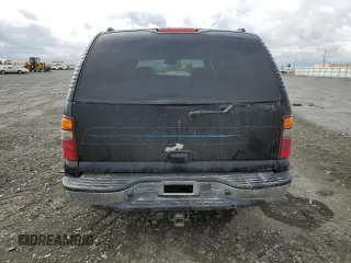 2002 Chevrolet Suburban LT with VIN 1GNFK16Z62J263226, listed as a Copart auction lot 75667944 with 0 mi miles and Salvage Title. Bid and sale history available at carsss.com. Image 6.