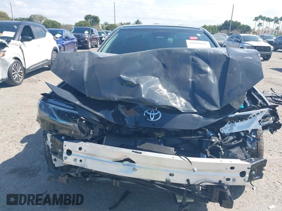 2025 Toyota Camry LE with VIN 4T1DAACK5SU076886, listed as a IAAI auction lot 41629641 with 9,919 mi miles and . Bid and sale history available at DreamBid. Image 6.