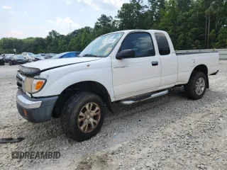 2000 Toyota Tacoma PreRunner with VIN 4TASM92N4YZ583203, listed as a Copart auction lot 63876505 with 462,698 mi miles and Salvage title. Bid and sale history available at DreamBid. Image 1.