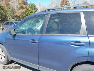 2014 Subaru Forester 2.5i Premium with VIN JF2SJAEC3EH531329, listed as a IAAI auction lot 41900535 with 169,969 mi miles. Bid and sale history available at carsss.com. Image 14.