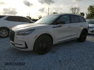 2024 Lincoln Corsair Premiere z VIN 5LMCJ1CA0RUL25315, wystawiony jako Copart lot #50030935 z przebiegiem 958 mil mil oraz Szkoda całkowita • Salvage title. Historia ofert i sprzedaży dostępna na DreamBid. Obrazek 1.
