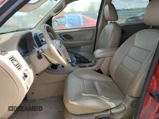 2005 Ford Escape XLT with VIN 1FMYU93195KA54937, listed as a Copart auction lot 52060135 with 95,649 mi miles and Clean Title. Bid and sale history available at carsss.com. Image 7.