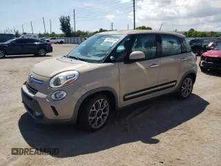 2014 FIAT 500L Trekking with VIN ZFBCFADH1EZ020216, listed as a Copart auction lot 74324744 with 85,754 mi miles and Clean Title. Bid and sale history available at carsss.com. Image 1.