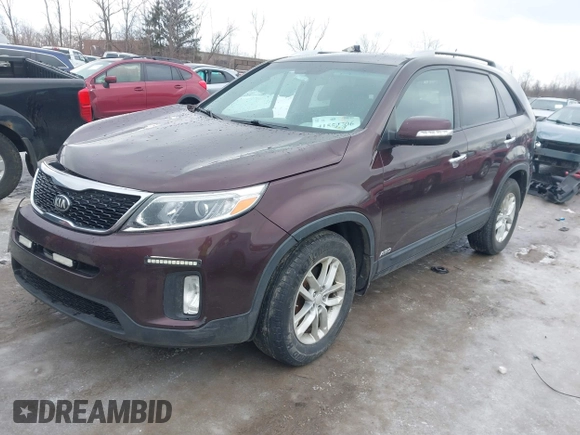 2015 Kia Sorento LX with VIN 5XYKTCA63FG652456, listed as a IAAI auction lot 41554796 with Not Provided miles. Bid and sale history available at carsss.com. Image 16.