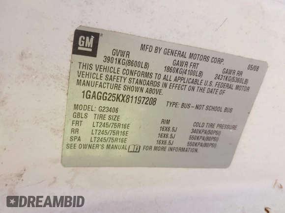 2008 Chevrolet Express Passenger z VIN 1GAGG25KX81197208, wystawiony jako IAAI lot #42022924 z przebiegiem Nie podano mil oraz . Historia ofert i sprzedaży dostępna na DreamBid. Obrazek 9.