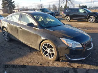 2017 Buick Regal Sport Touring with VIN 2G4GL5EX6H9145940, listed as a IAAI auction lot 41465829 with 44,034 mi miles. Bid and sale history available at carsss.com. Image 1.