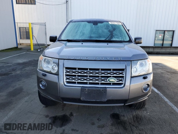 2009 Land Rover LR2 HSE z VIN SALFT24N09H135067, wystawiony jako Copart lot #86661564 z przebiegiem 126 267 mil mil oraz Czysty tytuł • Clean title. Historia ofert i sprzedaży dostępna na DreamBid. Obrazek 5.