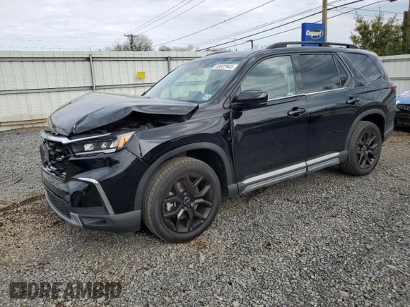 2025 Honda Pilot Elite z VIN 5FNYG1H83SB028135, wystawiony jako Copart lot #53022945 z przebiegiem 15 805 mil mil oraz Szkoda całkowita • Salvage title. Historia ofert i sprzedaży dostępna na DreamBid. Obrazek 1.