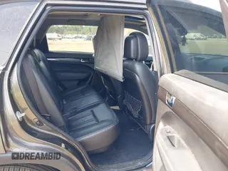 2012 Kia Sorento EX with VIN 5XYKUDA29CG285901, listed as a IAAI auction lot 42072736 with 152,991 mi miles. Bid and sale history available at carsss.com. Image 8.