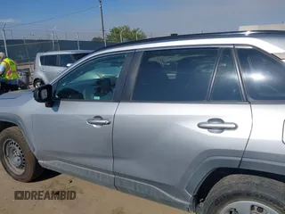2019 Toyota RAV4 LE с VIN 2T3H1RFV4KC012255, выставлен на аукционе IAAI как лот 42454901 с пробегом 86 161 миль миль и . История ставок и продаж доступна на DreamBid. Изображение 14.